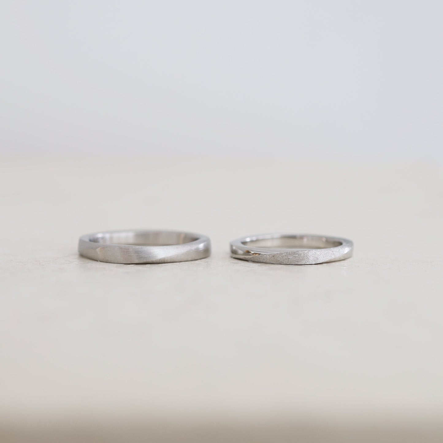 アトリエタマリの結婚指輪ツイスト プラチナ