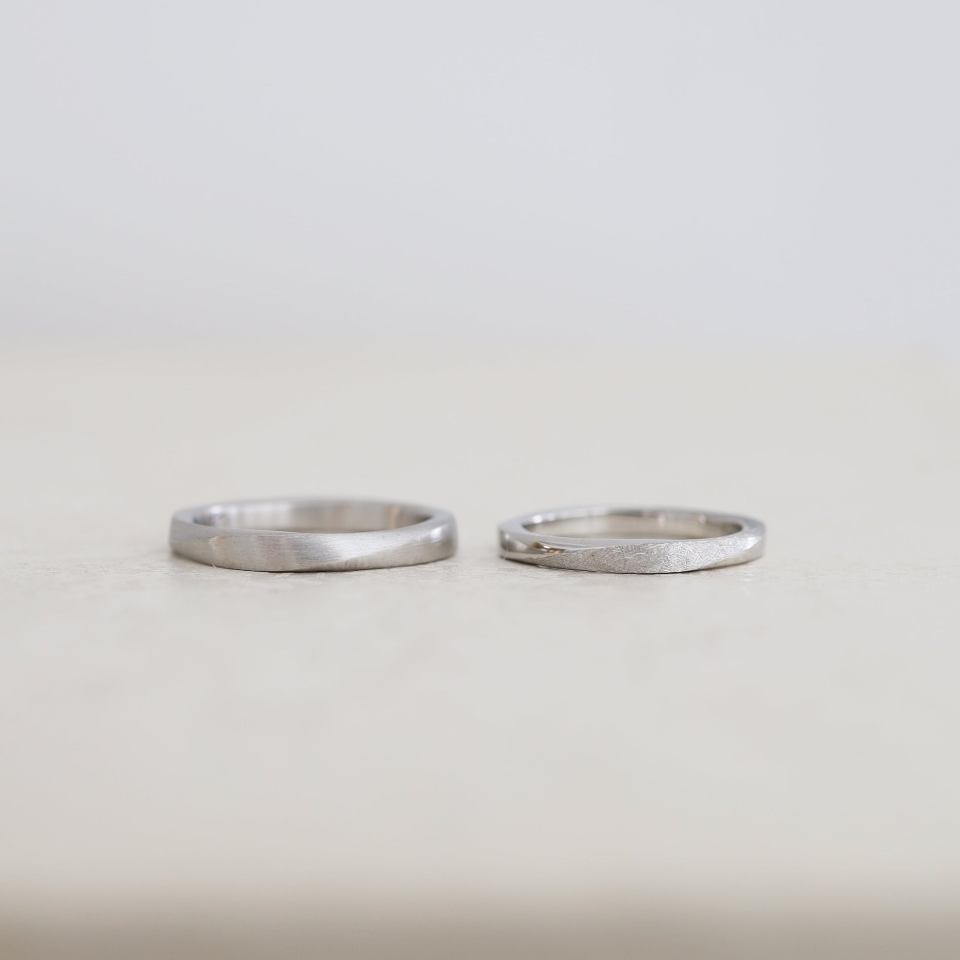 アトリエタマリの結婚指輪ツイスト　プラチナ