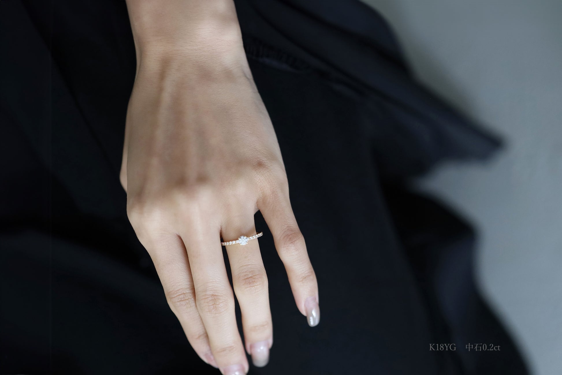 京都と大阪のオーダーメイド結婚指輪、アトリエタマリ。一粒ダイヤの婚約指輪、エタニティソリティール。
