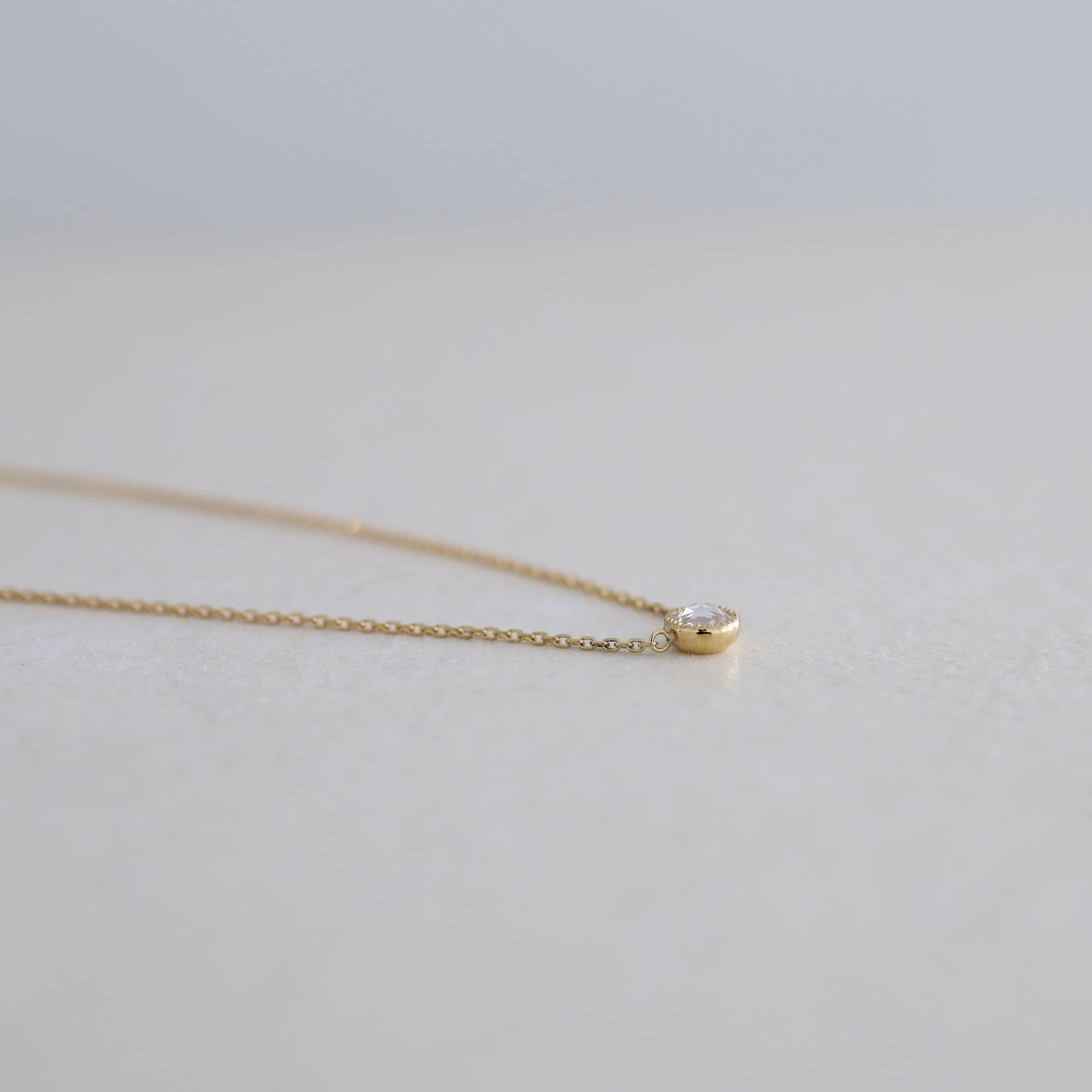 fleur necklace （rose cut）