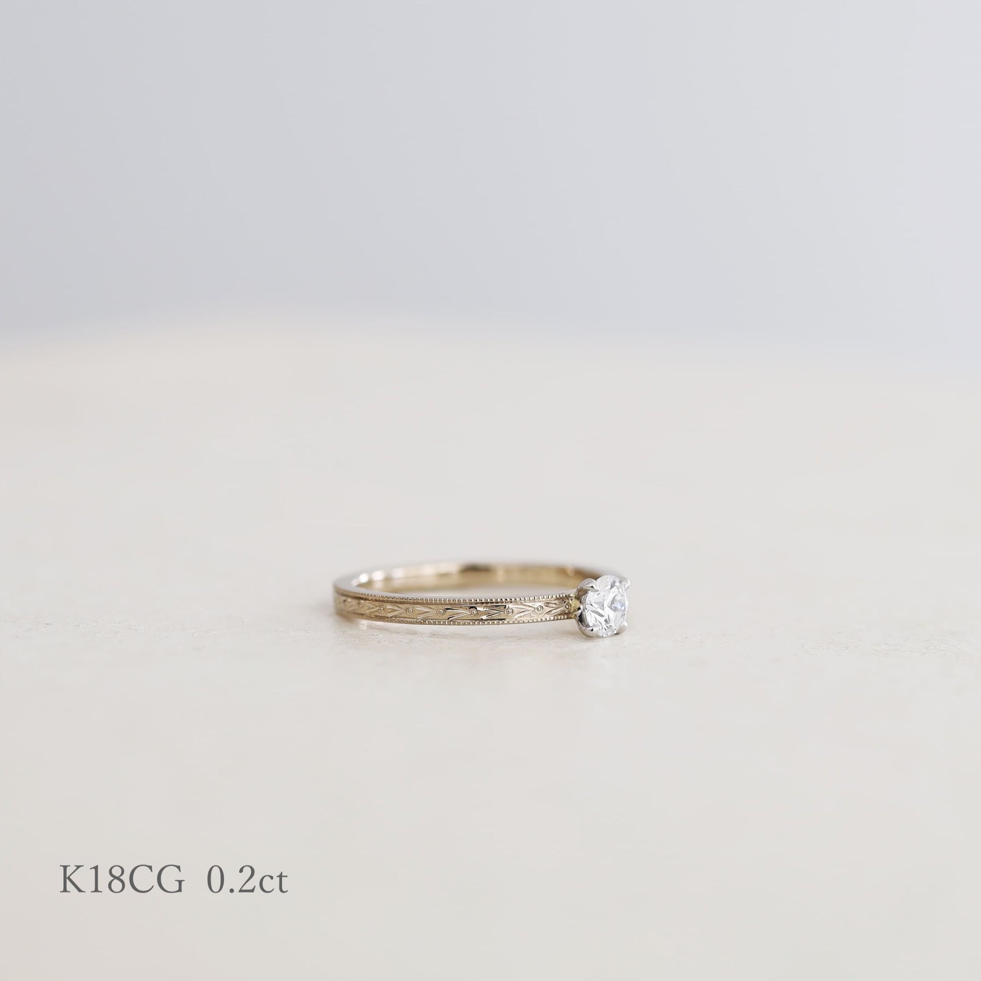 olive （オリーブ）engagement ring