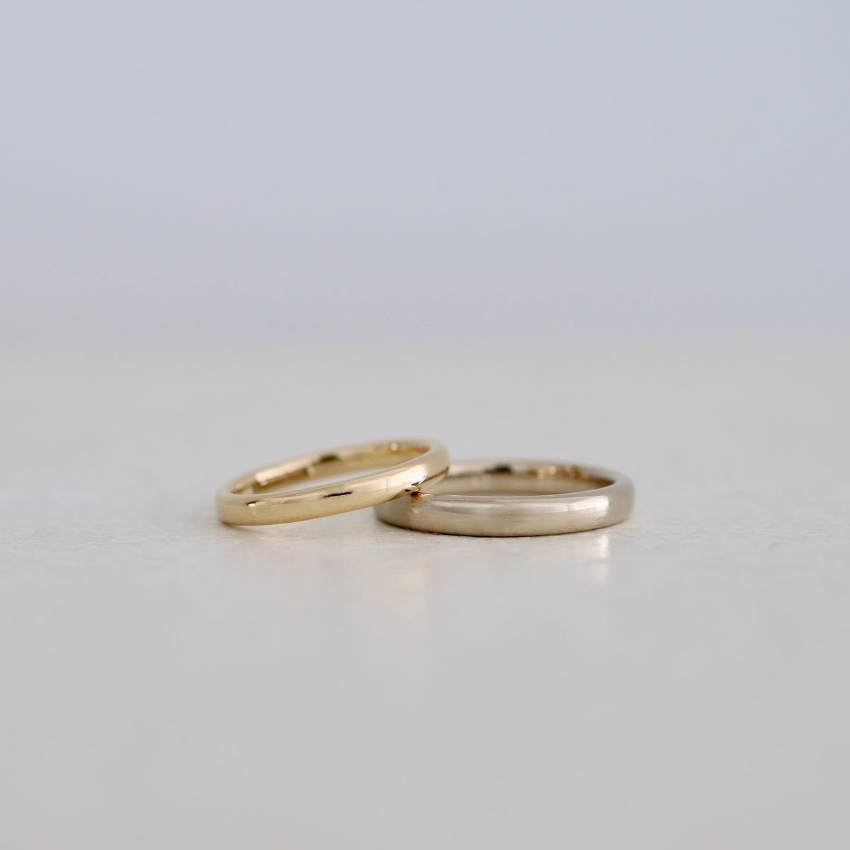 シンプルな甲丸マリッジリング（結婚指輪）K20YG K18CG鏡面仕上げ