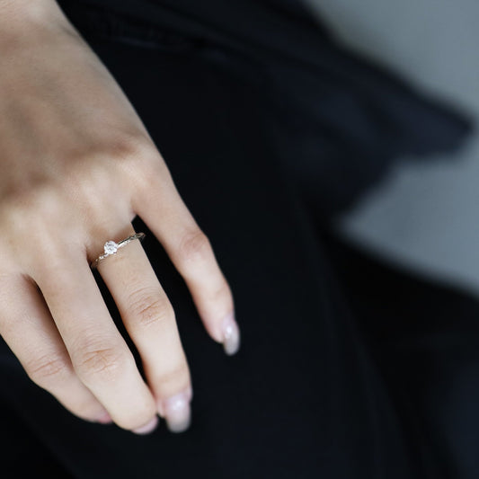 "melt "engagement ring
